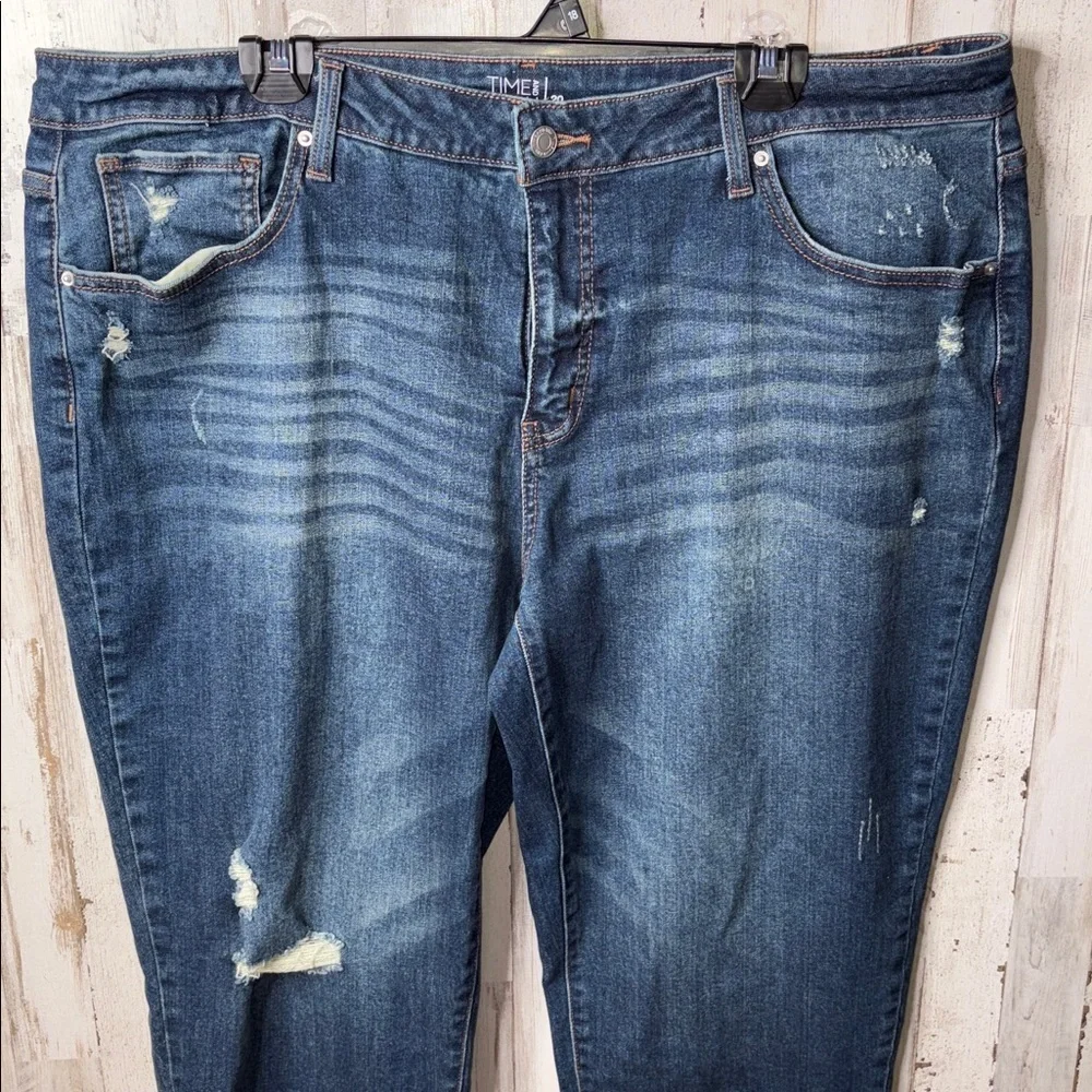 Time and Tru Mid-Rise Denim Jeans Size 20 - Picture 2 of 16